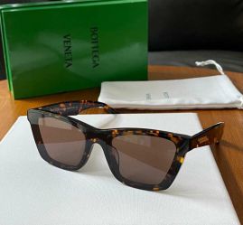 Picture of Bottega Veneta Sunglasses _SKUfw41934105fw